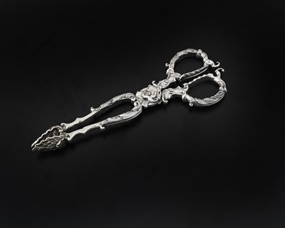 Lot 4 - A single pair of early Victorian cast silver...