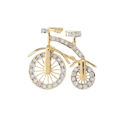 Lot 106 - An 18ct gold novelty brooch, designed as a...