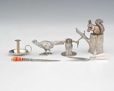 Lot 131 - A George V novelty silver menu holder,...