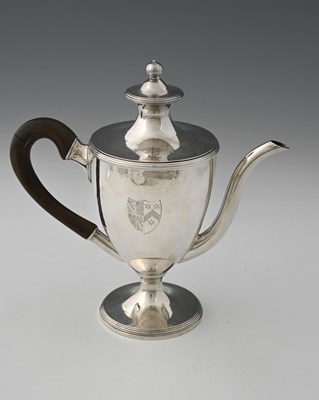 Lot 412 - A George III vase-shaped Argyle, London 1787,...