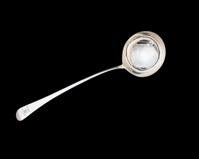 Lot 399 - A George III silver Old English pattern soup...