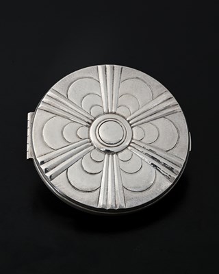 Lot 486 - R. E. Stone, a silver compact, London 1952, of...