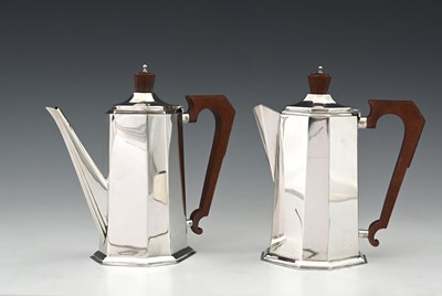 Lot 111 - A George VI silver Art Deco style cafe au lait...