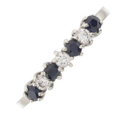Lot 165 - A sapphire and diamond seven-stone ring