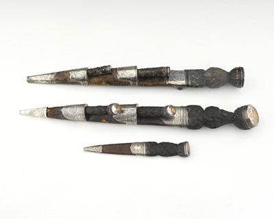 Lot 391 - A Victorian Scottish silver-mounted dirk,...
