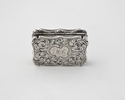 Lot 80 - A Victorian silver vinaigrette, of shaped...