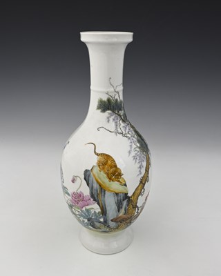 Lot 386 - A Chinese famille rose vase, Republican period,...