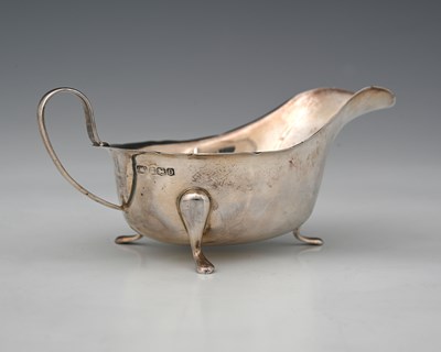 Lot 152 - An Elizabeth II silver cream boat or sauce...