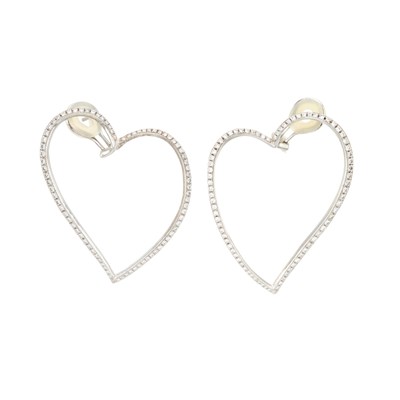 Lot 62 - A pair of 18ct gold diamond heart earrings