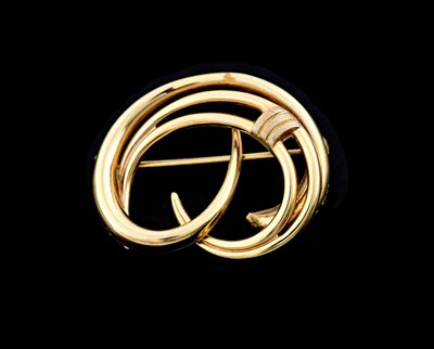 Lot 59 - A 1970s 9ct gold brooch