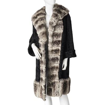 Lot 512 - A Karakul wool coat w/chinchilla fur trim.
