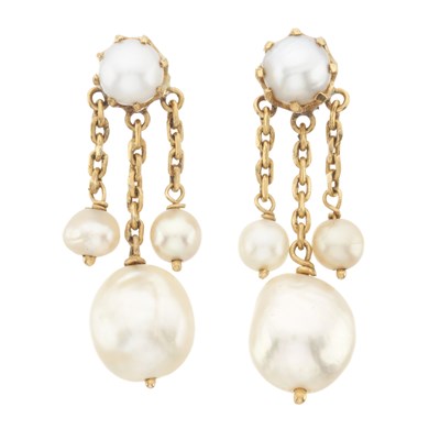 Lot 157 - A pair of gold baroque cultured pearl fringe drop earrings