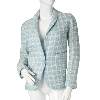 Lot 319 - Chanel, a vintage 1996 wool blazer.