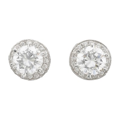 Lot 66 - A pair of diamond cluster stud earrings