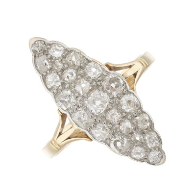 Lot 4 - An early 20th century 18ct gold diamond cluster dress ring