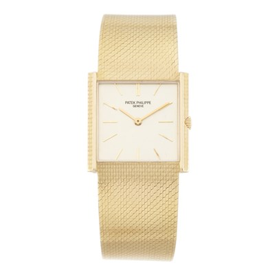 Lot 256 - Patek Philippe, a yellow metal bracelet watch