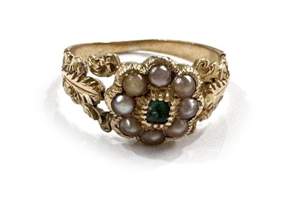 Lot 7 - An early to mid Victorian gold emerald and pearl cluster dress ring