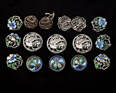 Lot 26 - A collection of Arts and Crafts silver and...