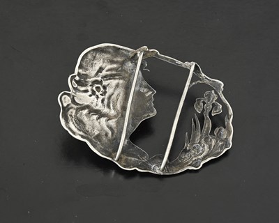 Lot 82 - An Arts and Crafts cast silver buckle, Arthur...