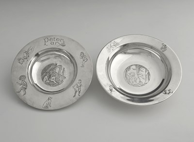 Lot 584 - Two silver children's plates, one engraved...