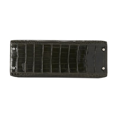 Lot 257 - Hermes, a 2007 crocodile Kelly Sellier 32 handbag.
