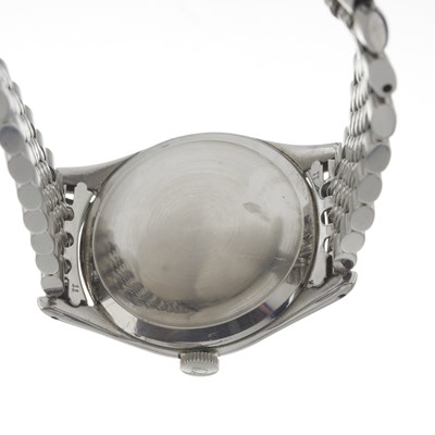 Lot 158 - Omega, a stainless steel bracelet watch