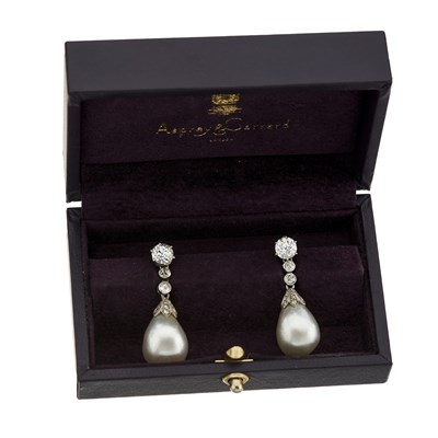 Lot 45 - An exceptional pair of Belle Epoque natural pearl and diamond drop earrings