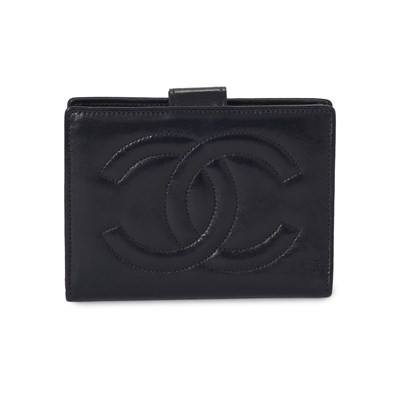 Lot 303 - Chanel, a Compact French wallet.