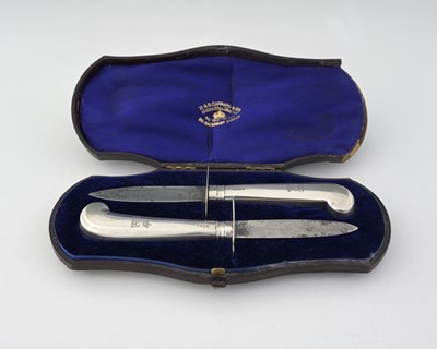 Lot 400 - A cased pair of Victorian silver oyster...