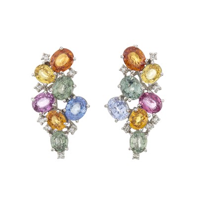 Lot 84 - A pair of harlequin sapphire and diamond cluster earrings