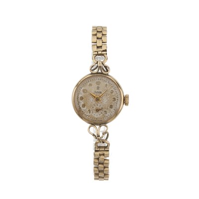 Lot 278 - Tudor, a 9ct gold bracelet watch