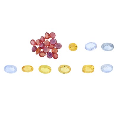 Lot 468 - A selection of loose sapphires