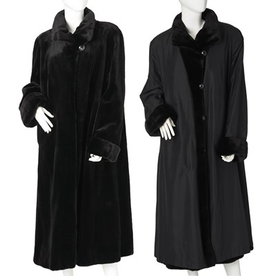 Lot 518 - A reversible sheared mink coat.