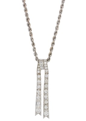 Lot 141 - An Art Deco diamond line pendant, with chain