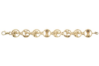 Lot 151 - Hunting interest, a 14ct gold sapphire dog and pheasant bracelet