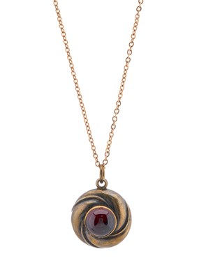 Lot 4 - A late Victorian 15ct gold garnet cabochon...