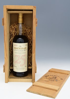 Lot 117 - Macallan, 25 year old Anniversary Malt whisky,...