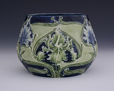 Lot 534 - William Moorcroft for James MacIntyre, a...