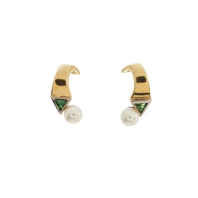 Lot 131 - A pair of 18ct bi-colour gold cultured pearl...