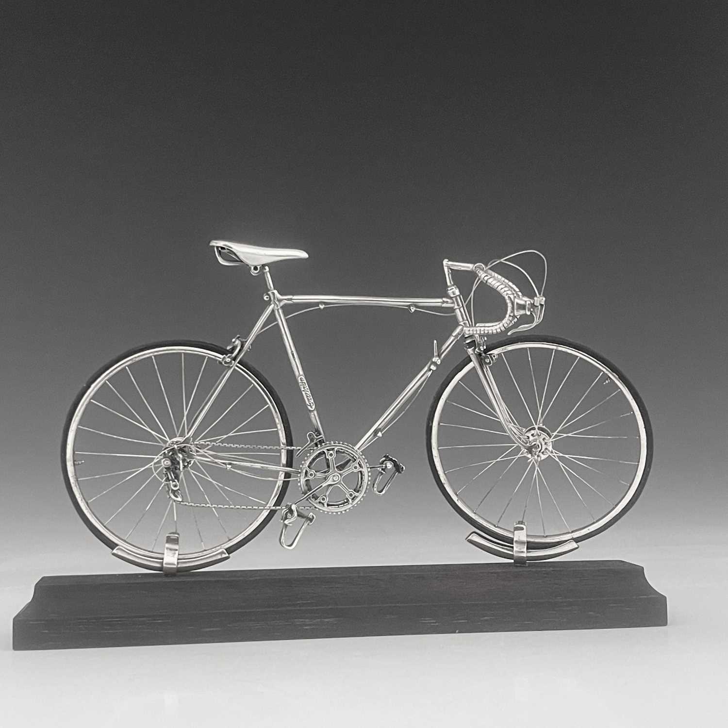 Lot 75 - Italy, a twentieth-century Italian sterling...