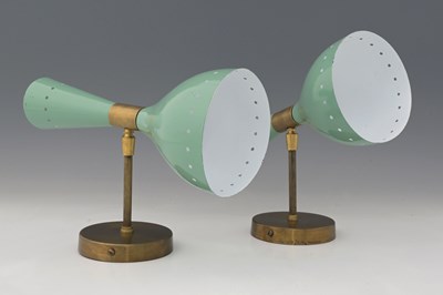 Lot 121 - A pair of enamelled metal wall lights in the...