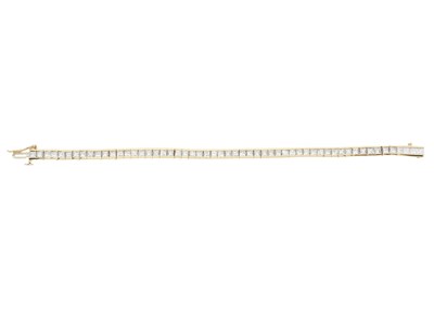 Lot 114 - A princess-cut diamond line bracelet