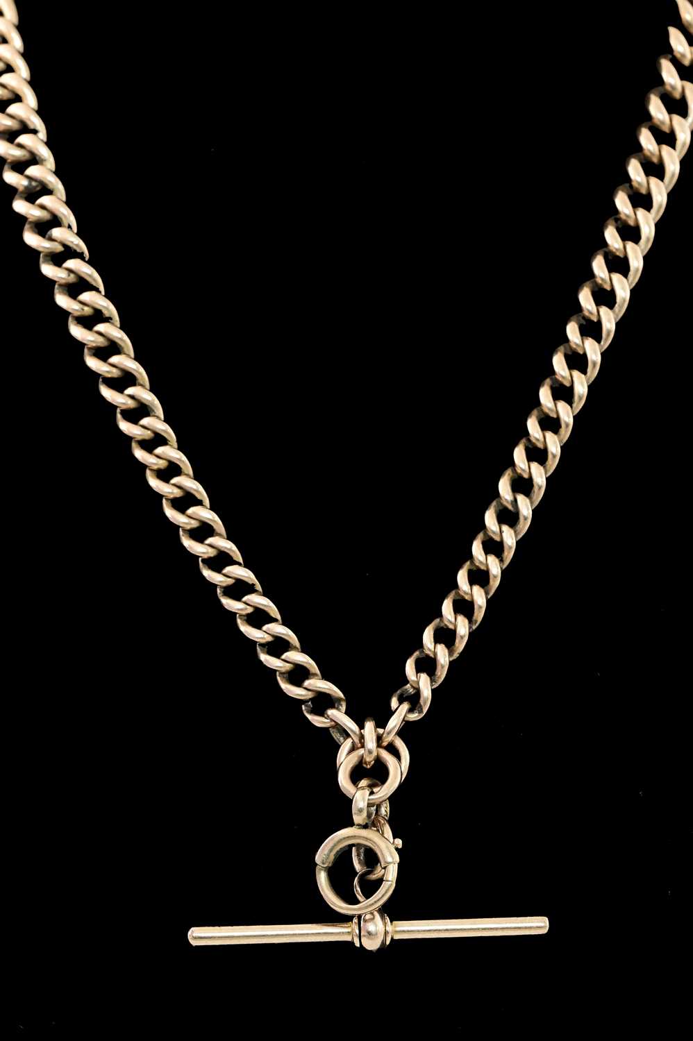 Lot 481 - An early 20th century 9ct gold Albert chain