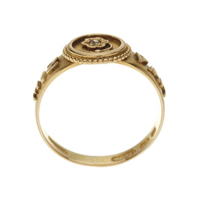 Lot 12 - A late Victorian 18ct gold single-cut diamond Mizpah ring