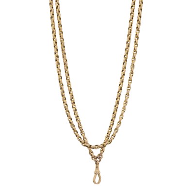 Lot 21 - An early 20th century 9ct gold longuard chain
