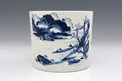 Lot 164 - A Chinese blue and white cylinder vase or...