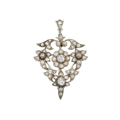 Lot 46 - A late Victorian old-cut diamond floral brooch