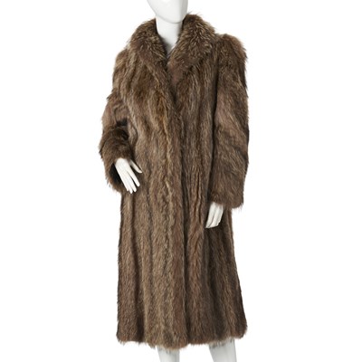 Lot 535 - A full-length raccoon fur coat.