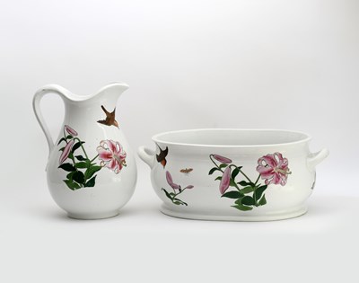 Lot 169 - A large Aesthetic Movement Minton wash set...