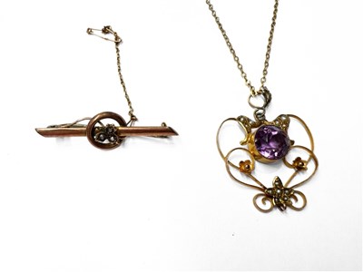 Lot 348 - An early 20th century 9ct gold amethyst and split pearl pendant and a split pearl brooch